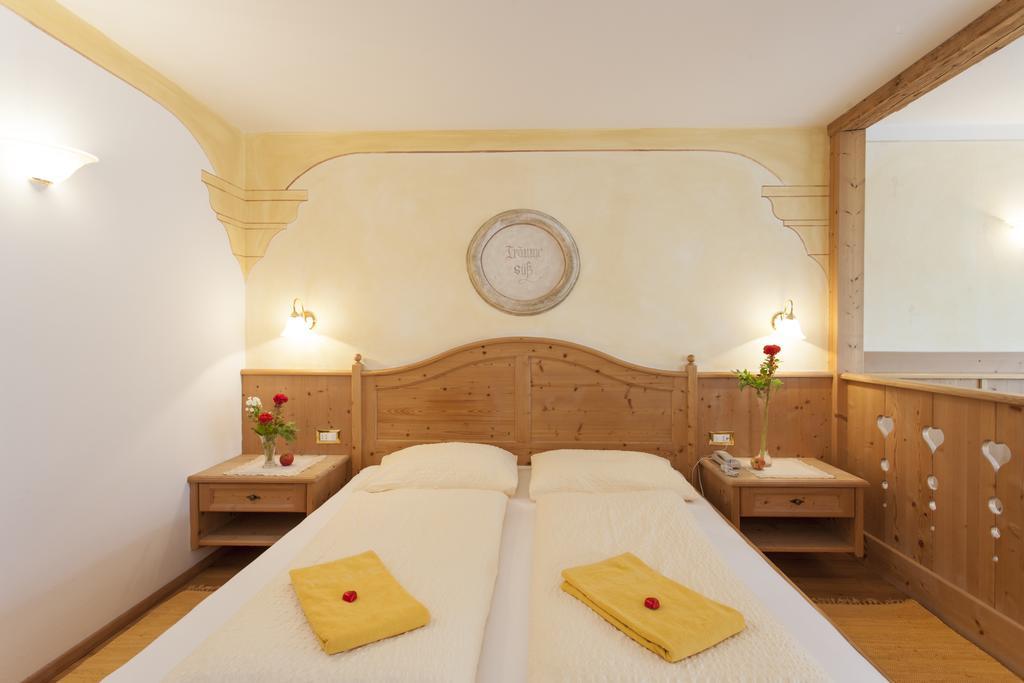 Landhotel Tharerwirt Olang Стая снимка